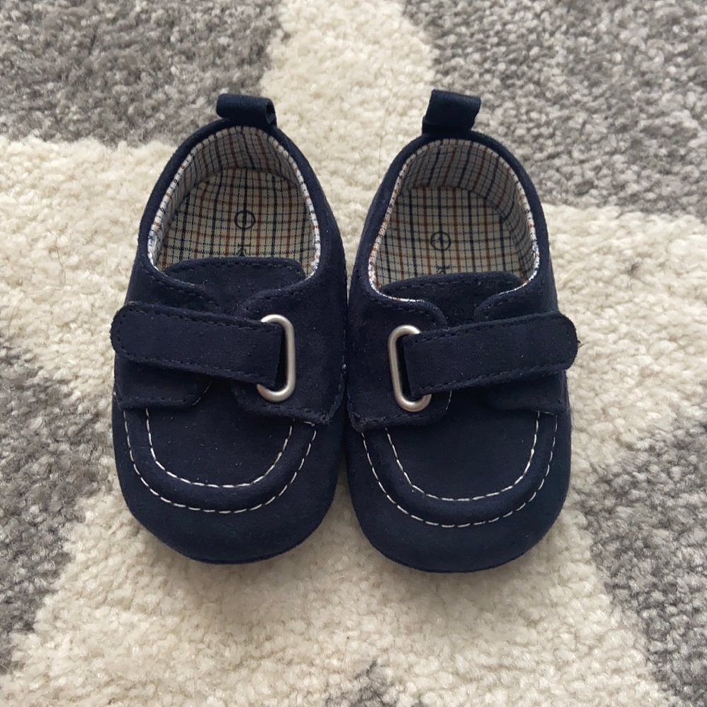 Navy blue baby boy dress shoes. Size 1